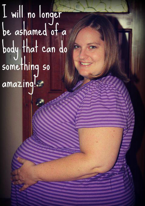 Plus Size Pregnant Pictures 32