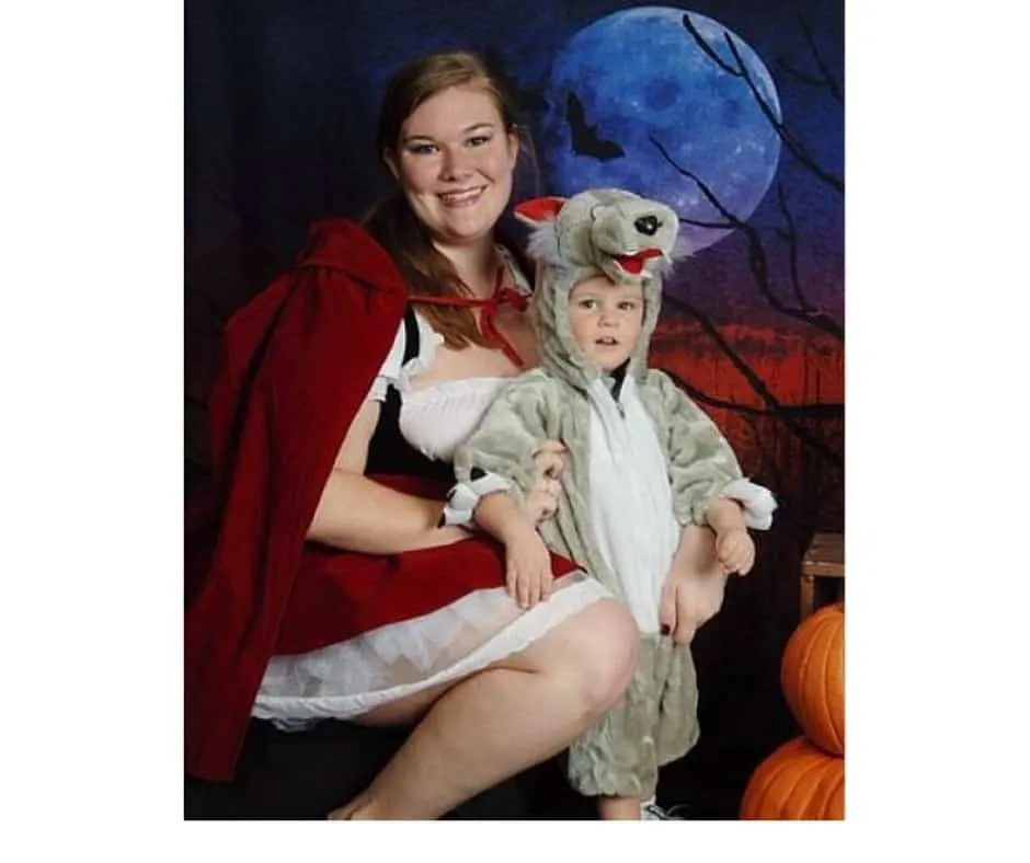 Plus Size Halloween Costume red riding hood