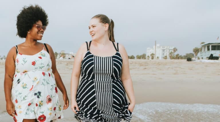 7 Plus Size Pregnancy Summer Survival Essentials