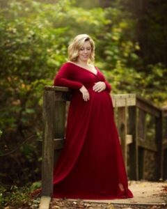 Stunning Plus Size Maternity Wedding Dresses You'll Want To See