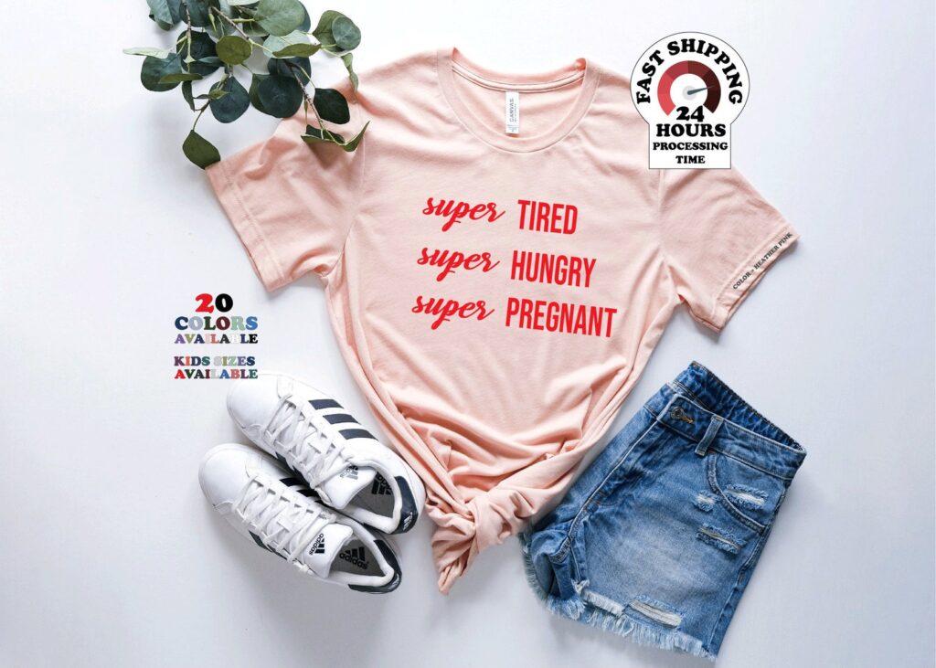Super Tired, Super Hungry, Super Pregnant Plus-Size Pregnancy Announcement Shirt