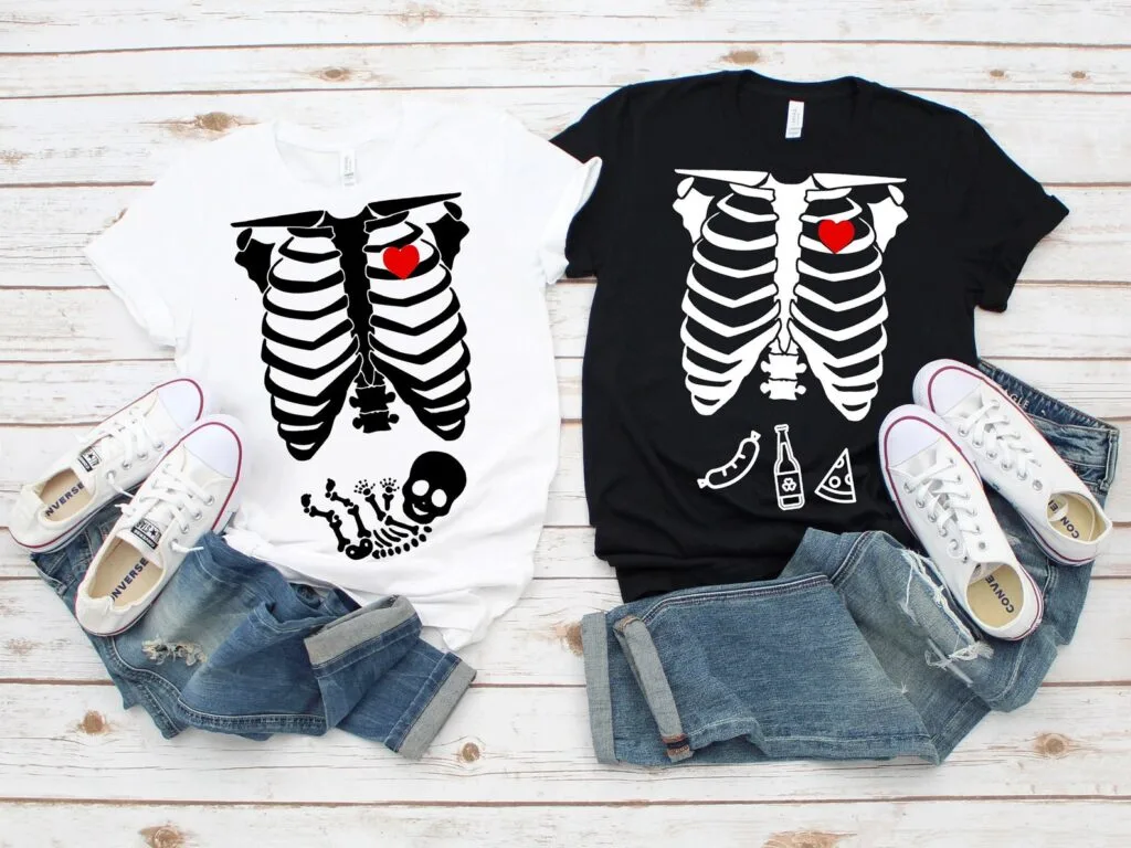 Halloween Pregnant Skeleton Plus-Size Pregnancy Announcement Couple Shirts