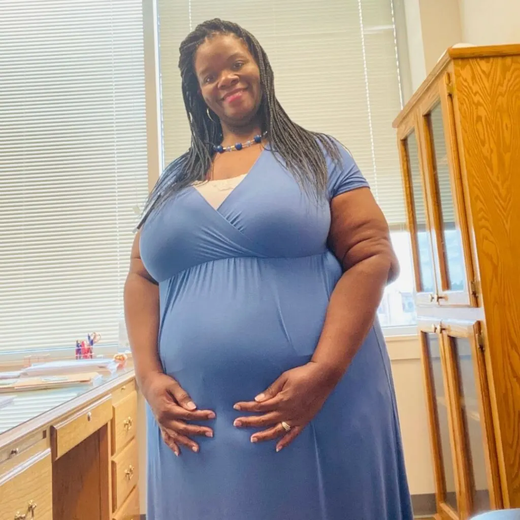 25 weeks plus size pregnancy