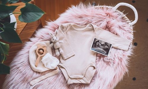 pregnancy flat-lay